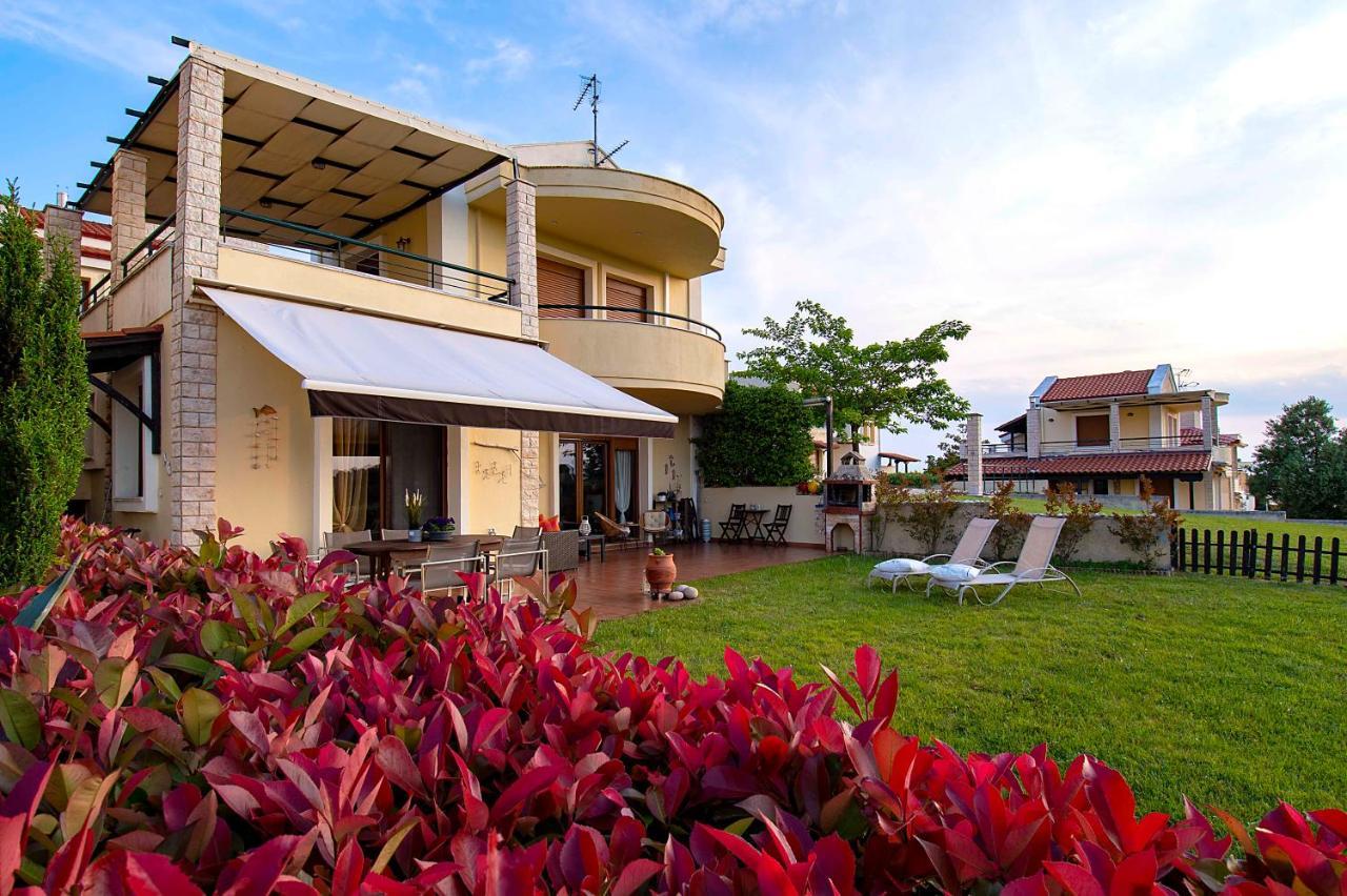 #Luxlikehome Hill Summer Villa Elani Exterior photo