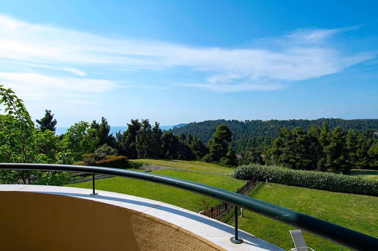#Luxlikehome Hill Summer Villa Elani Exterior photo